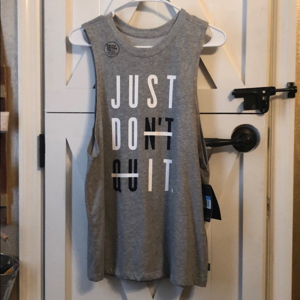Nike muscle tank brand new with tags attached!